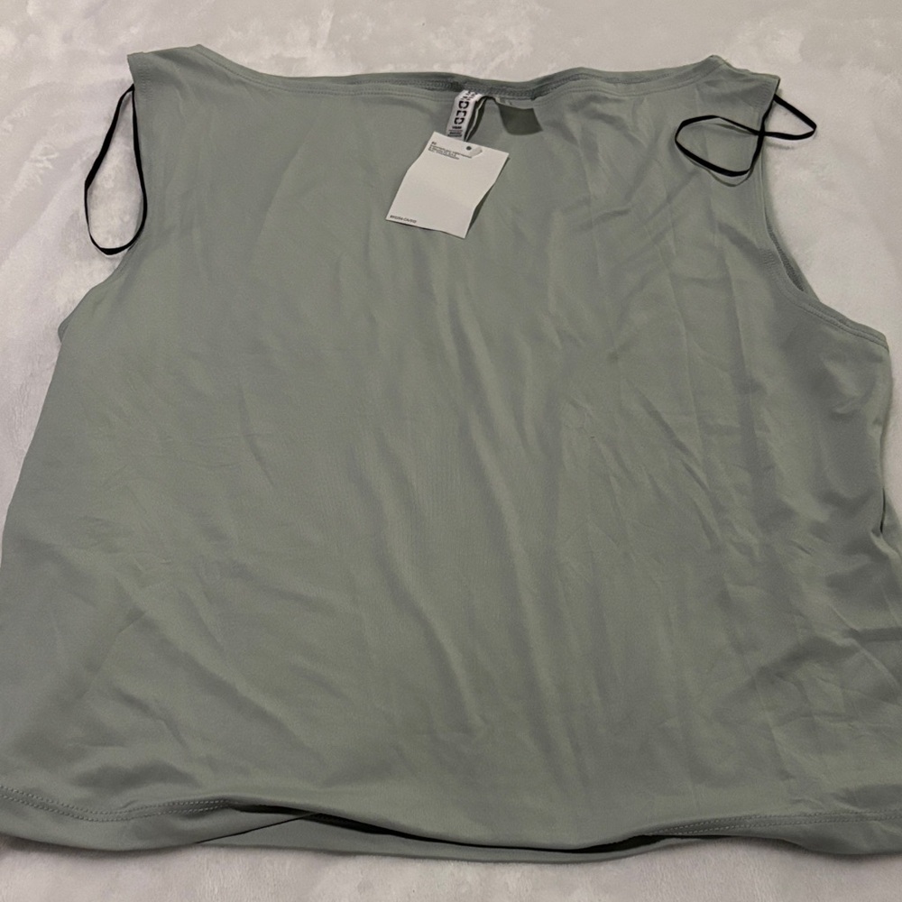 Divided Women's Light Gray Tank Top